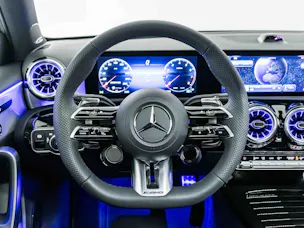 Mercedes-Benz A 35 AMG 4MATIC