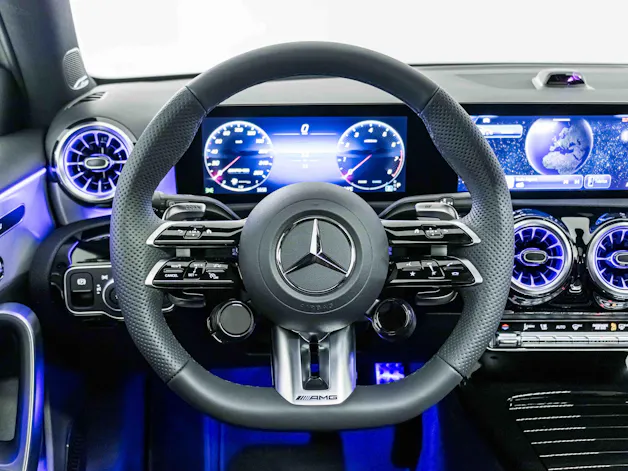 Mercedes-Benz A 35 AMG 4MATIC