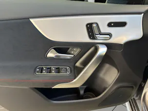 Mercedes-Benz A 220 4Matic 8G-DCT