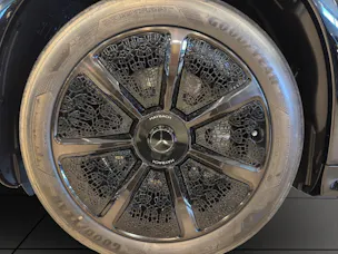 Mercedes-Benz EQS SUV 680 Maybach