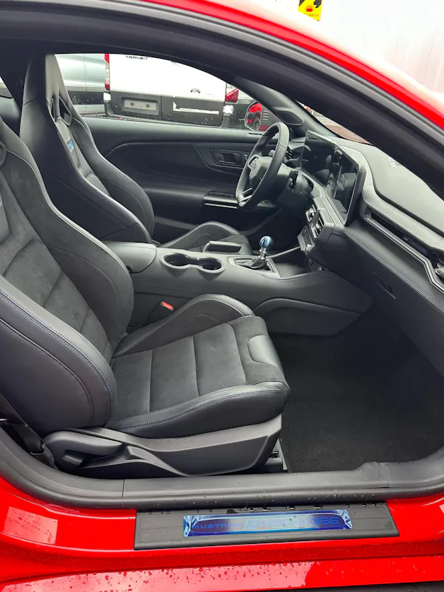 Ford Mustang Coupé 5.0 V8 Dark Hors Manuelle