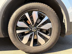 VW Tiguan Move 1.5 TSI DSG *** PANORAMAGLASDACH ***