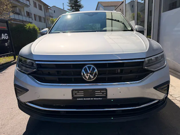 VW Tiguan Move 1.5 TSI DSG *** PANORAMAGLASDACH ***