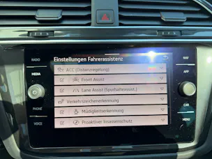 VW Tiguan Move 1.5 TSI DSG *** PANORAMAGLASDACH ***