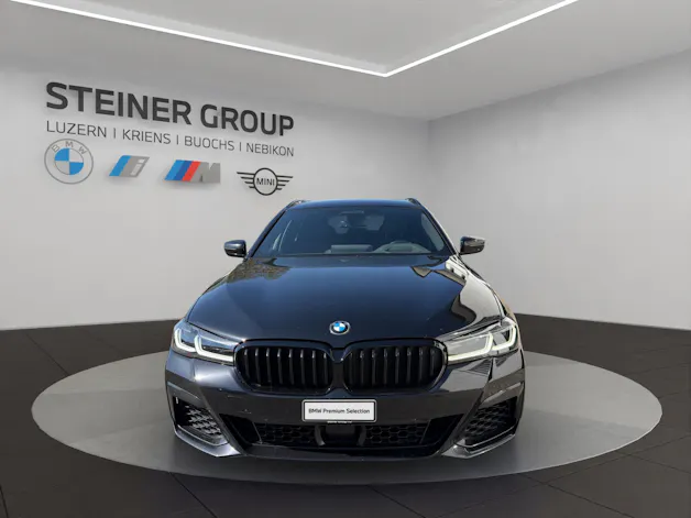 BMW 530d xDrive 48V Touring Pure M Sport Steptronic