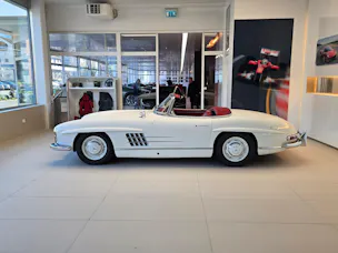 Mercedes-Benz SL