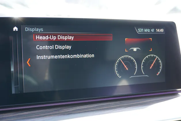BMW 540i xDrive Touring Luxury Line Steptronic