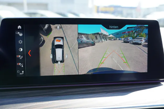 BMW 540i xDrive Touring Luxury Line Steptronic