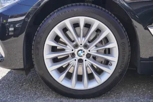 BMW 540i xDrive Touring Luxury Line Steptronic