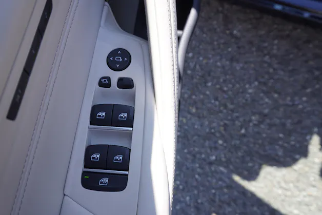 BMW 540i xDrive Touring Luxury Line Steptronic