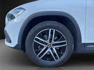 Mercedes-Benz GLA 220d Progress. 4Matic