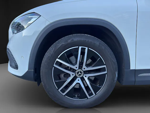 Mercedes-Benz GLA 220d Progress. 4Matic