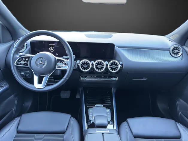 Mercedes-Benz GLA 220d Progress. 4Matic