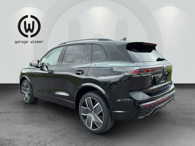 VW Tiguan R-Line Plus