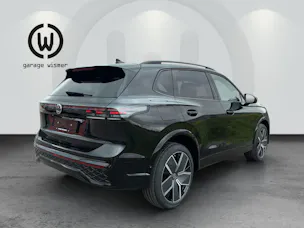 VW Tiguan R-Line Plus