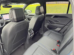 VW Tiguan R-Line Plus