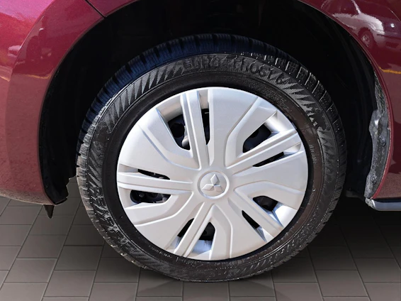 Fahrzeugbild 8 Fahrzeugbild 8