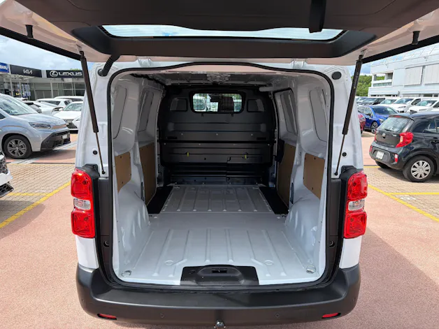 Toyota PROACE Van L1 75KWh Advanced