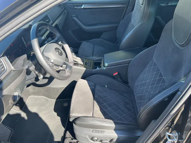Škoda Superb Combi 2.0 TSI SportLine 4x4 DSG