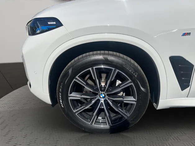BMW X5 xDrive 48V 30d M Sport Steptronic
