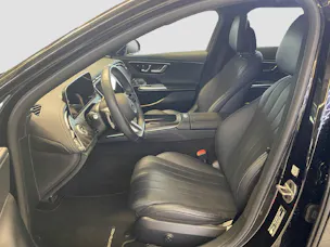 Mercedes-Benz E 300 de AMG Line 4MATIC