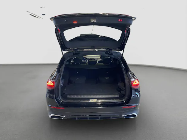 Mercedes-Benz E 300 de AMG Line 4MATIC