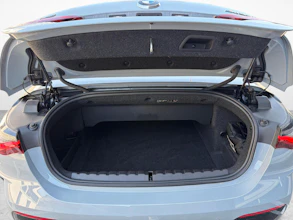 https://vehicle.imgix.net/4290063/17ef04be-3033-4dce-949e-fb806d8067c5.jpg