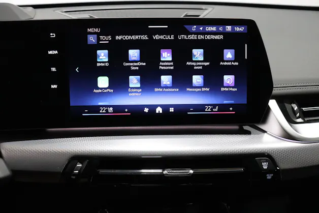 BMW X1 30e xDrive paddles
