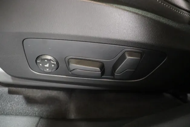 BMW X1 30e xDrive paddles