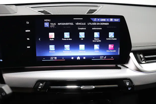 BMW X1 30e xDrive paddles
