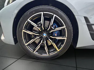 BMW M440i xDrive Gran Coupé M Aerodynamikpaket