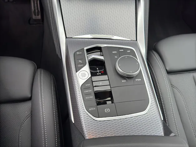 BMW M440i xDrive Gran Coupé M Aerodynamikpaket