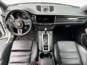 https://vehicle.imgix.net/4290104/e0d83320-89f0-44ec-b4e5-5ec9ee0f307b.jpg