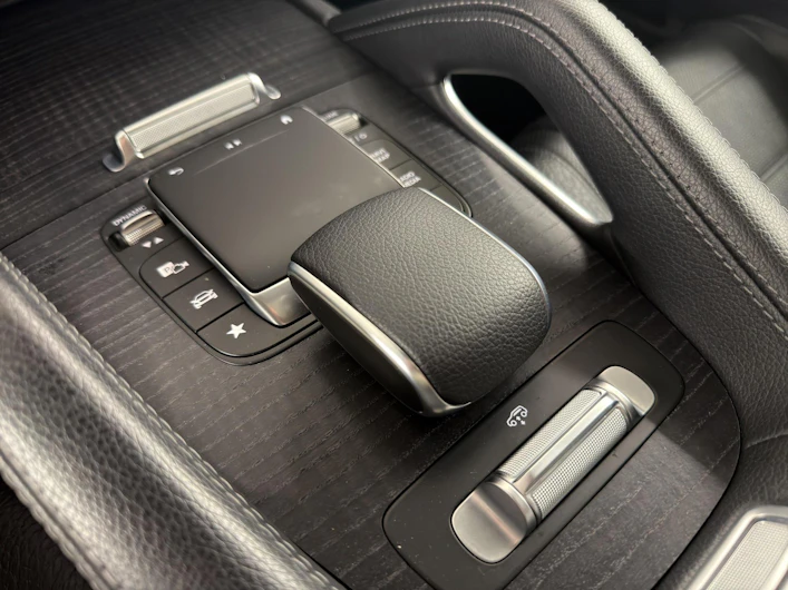 image du véhicule MERCEDES-BENZ GLS 400