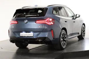 BMW X3 M50i