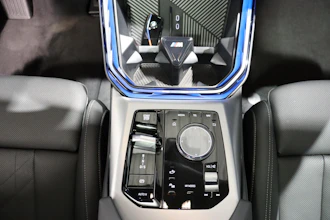 https://vehicle.imgix.net/4290132/b79a9e62-1f95-49df-88dd-40e13a9ae8c6.JPG