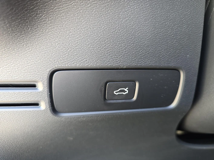 Fahrzeugbild VOLVO XC40