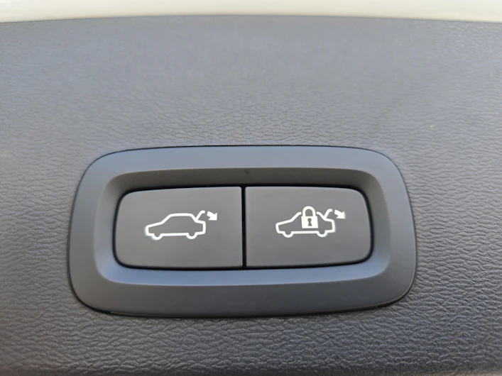Fahrzeugbild VOLVO XC40