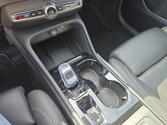 Fahrzeugbild VOLVO XC40