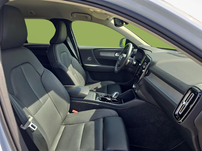 Fahrzeugbild VOLVO XC40