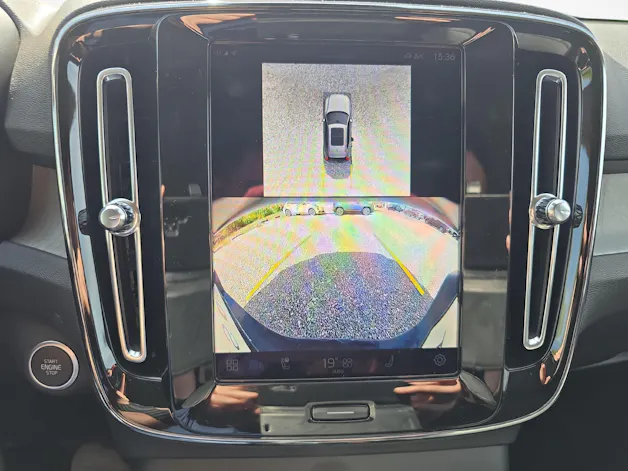 VOLVO XC40 2.0 B4 MH Plus Dark