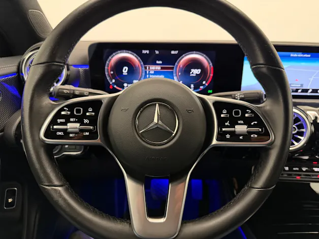 Mercedes-Benz CLA 200 Progressive Shooting Brake