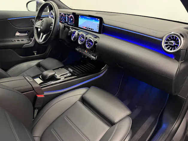 Mercedes-Benz CLA 200 Progressive Shooting Brake