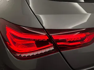 Mercedes-Benz CLA 200 Progressive Shooting Brake