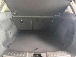 Land Rover Range Rover Evoque 2.0 T SE mit Anhängerkupplung