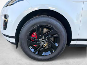 Land Rover Range Rover Evoque 2.0 T SE mit Anhängerkupplung