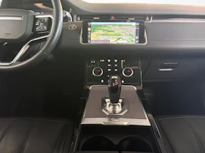 immagine del veicolo LAND ROVER Range Rover Evoque 2.0 T SE mit Anhängerkupplung