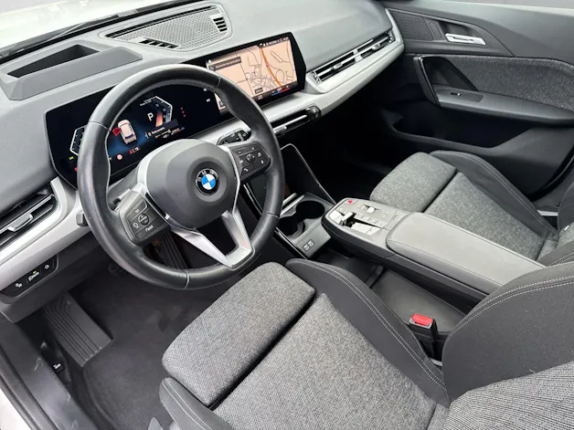 BMW X1 20d xDrive U11 (CH) AHK