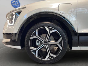 https://vehicle.imgix.net/4290242/36b1adf6-5cd7-4f5d-9421-b2a3d7b099da.jpg