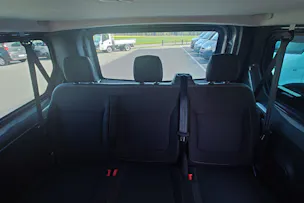 Nissan Primastar Kombi 2.8 t L1 H1 2. Tekna